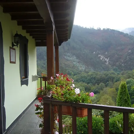 Szálloda Casa Maseda Villayón